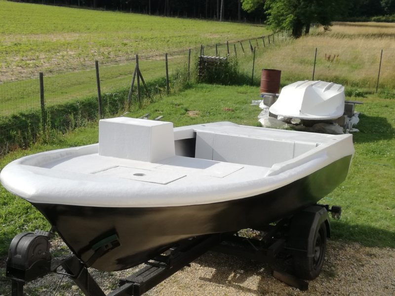 Dure De Vie Dune Coque De Bateau En Polyester